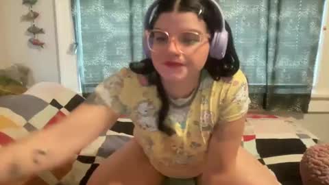 SexyAngelPie online show from January 6, 8:38 pm