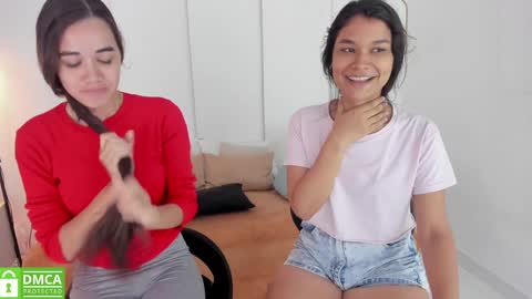 chanell and yina online show from January 6, 12:52 pm