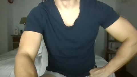 sexyyphilip online show from December 21, 3:39 am