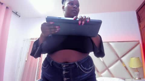 Delicious Ebony online show from December 21, 8:52 pm