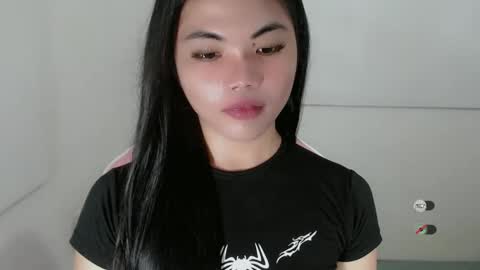 shenaya_bae online show from November 29, 12:42 pm