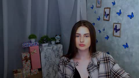 shy_star_milana online show from January 9, 1:23 pm