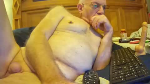 silverdaddy70x online show from January 6, 7:04 am