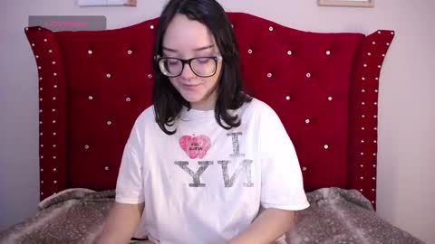 silvia_ls online show from December 15, 9:48 pm