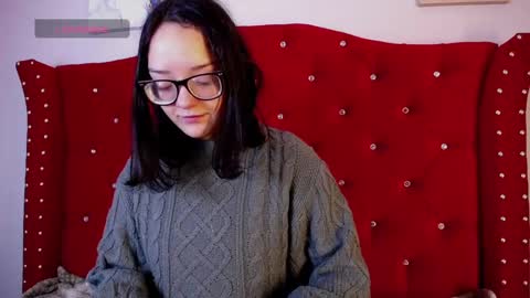 silvia_ls online show from December 11, 9:37 pm