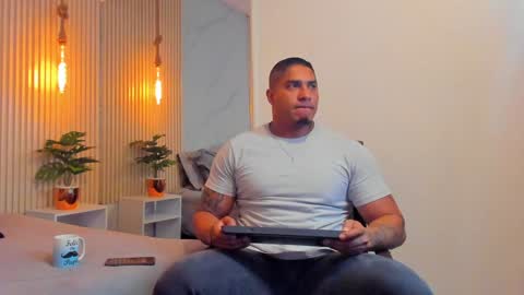 simeone_panda online show from November 23, 11:59 am