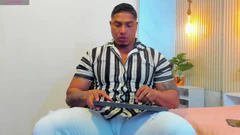 simeone_panda online show from January 5, 12:42 pm