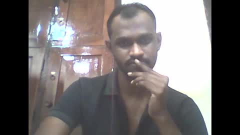 singletamilblackboy online show from December 18, 3:29 pm