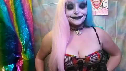 sinistercandy13 online show from January 4, 4:34 am