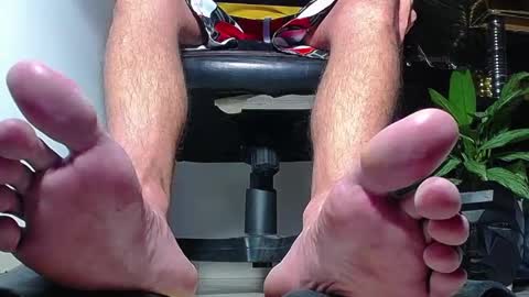 only foot                         worshipers here online show from November 15, 2:34 am