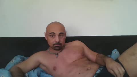 skinboys online show from January 5, 12:31 pm