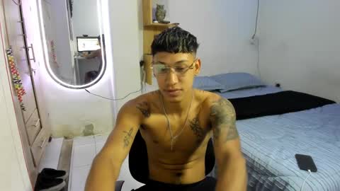 slim_master12 online show from November 11, 11:33 pm