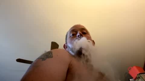 smokeymt420 online show from December 3, 6:46 pm