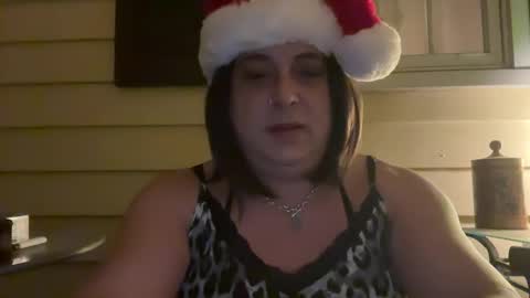 UltimateAMY online show from December 18, 3:21 am