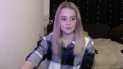 sofia_rosemary online show from November 29, 11:59 am