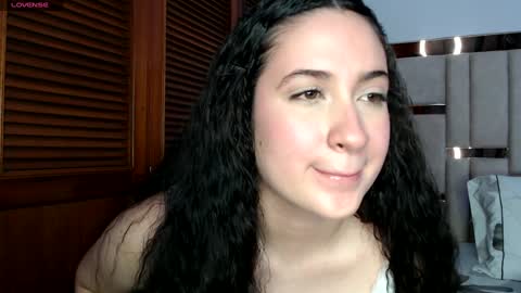 sofiaduque_26 online show from December 1, 7:48 pm