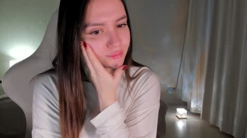 sonia_moon_ online show from January 21, 1:18 am