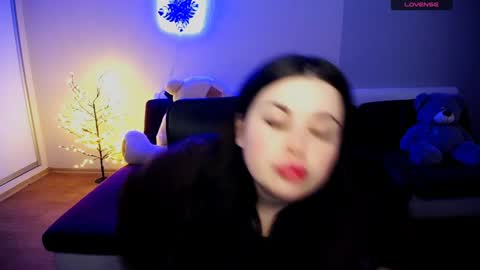 sophia__olsen online show from November 17, 6:33 am