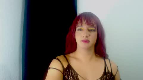 sophiehillsxo online show from November 25, 6:16 am