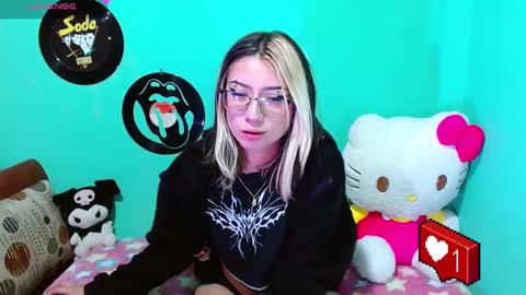  HELLO WELCOME MY NAME IS CHARLOTTE OY A NEW GIRL   online show from December 11, 5:08 am