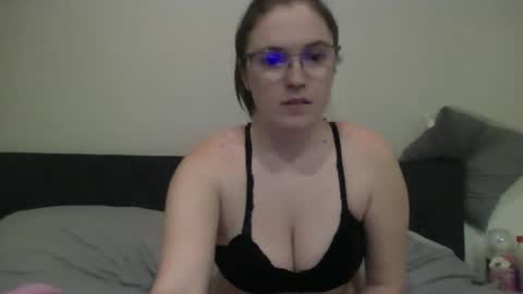 staceylynn0410 online show from January 3, 3:02 am