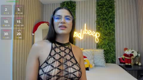 Stefania online show from January 2, 2:06 pm