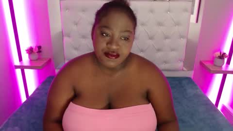 stefany_brooks online show from December 17, 12:33 pm