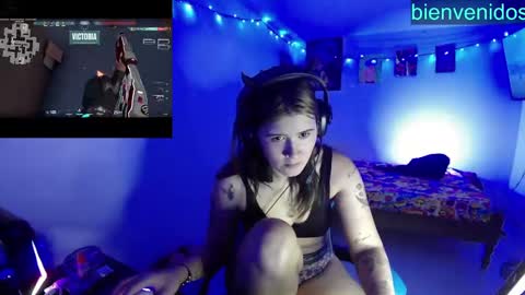 Stephany online show from November 19, 1:26 am