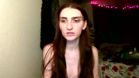 stonedtranny69 online show from January 15, 2:03 am