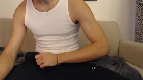 Stud From Paris online show from December 16, 2:22 pm