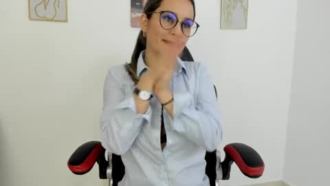 sugar_milff online show from December 19, 2:13 pm