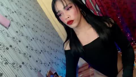 sultry_sirenxx online show from December 28, 4:25 am