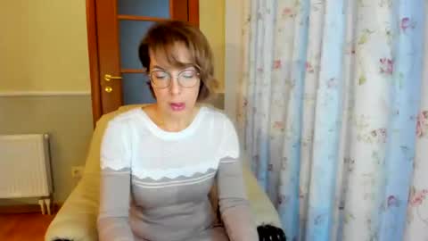 summerliza online show from December 27, 6:57 am