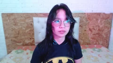 susana_petite420 online show from November 20, 6:01 am