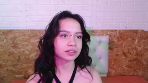 susana_petite420 online show from November 21, 6:56 am