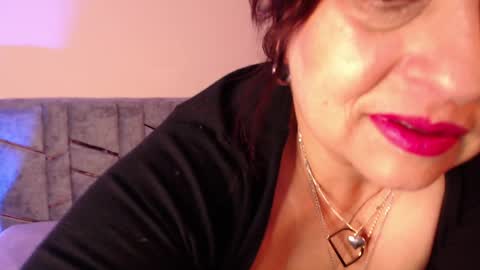 Sussi Milf online show from January 14, 1:08 pm