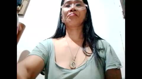 suzzie_hot online show from December 15, 9:37 pm