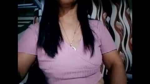 suzzie_hot online show from December 18, 8:32 pm