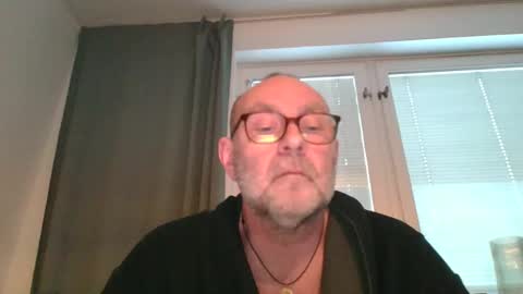 svenskdaddy online show from December 23, 8:23 am