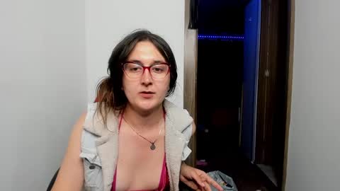 sweet__suck69bitch online show from November 13, 2:36 am