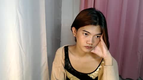 sweet_angel_onboard online show from November 28, 6:02 am