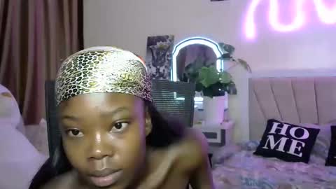 sweet_dian254 online show from December 23, 5:41 am