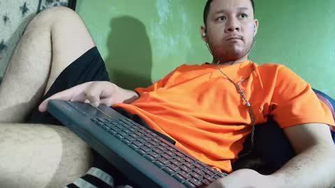 sweet_guy35 online show from November 19, 6:09 pm