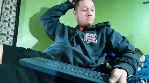 sweet_guy35 online show from December 9, 5:48 pm