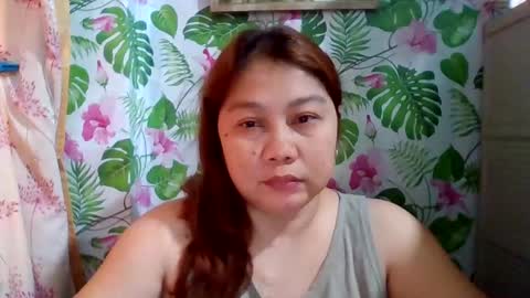 sweet_kayley online show from December 14, 2:41 am