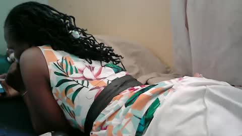 sweet_lilianah online show from December 7, 12:08 pm