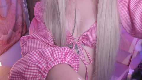 sweet_lilly_sweet online show from November 14, 1:07 am