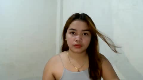 sweet_mae28xx online show from November 22, 6:22 am