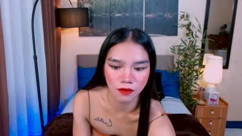 sweet_sabrina12 online show from November 14, 2:13 am