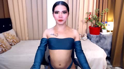 sweet_sabrina12 online show from January 22, 4:31 am